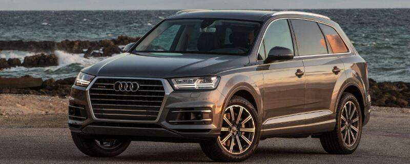 µQ7