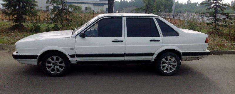 ɣ2000