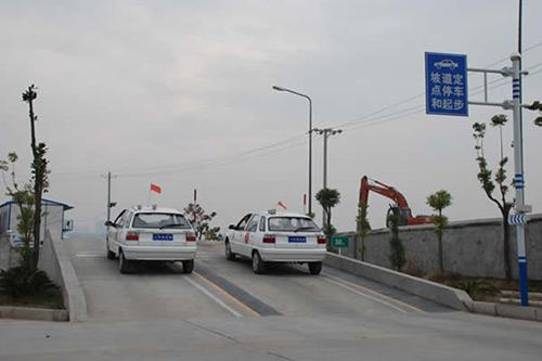 捷顺驾校