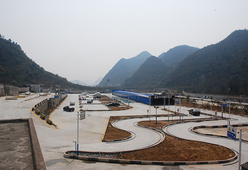佳安驾校